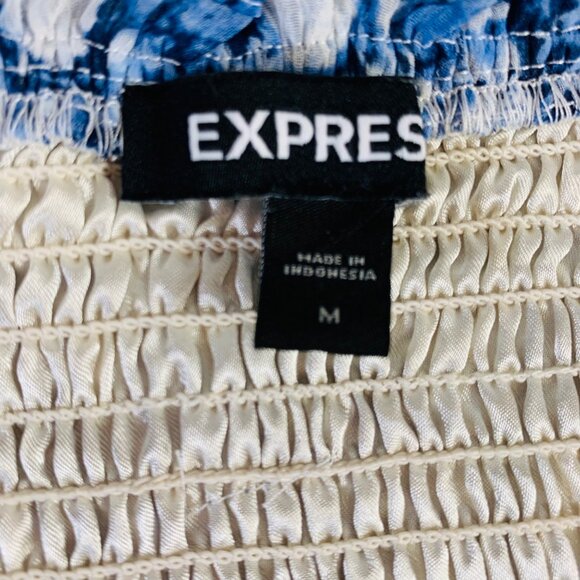 Express 2 Piece Set Off Shoulder Smocked Floral Dress Size M Blue White Crop Top - Picture 11 of 16